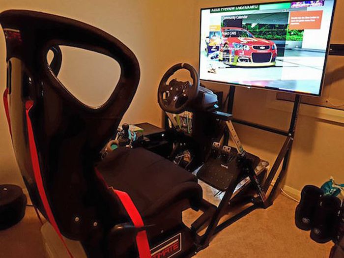 Pictures That Prove Geeks And Gamers Get To Live The Good Life