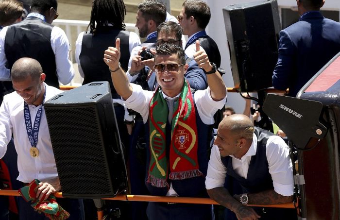 Cristiano Ronaldo And Portugal Keep The Euro 2016 Party Going