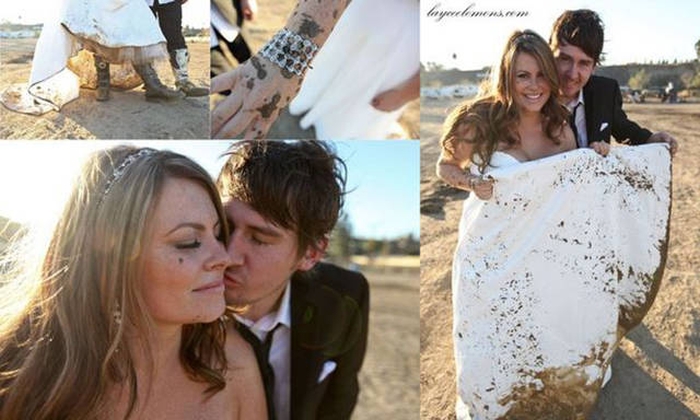 Couples Who Went Out Of Their Way To Take Amusing Wedding Pictures