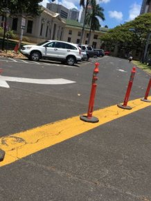 Lahaina Noon Causes Shadows To Stand Up Straight