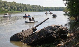 Long Lost Tank Discovered At The Bottom Of A River