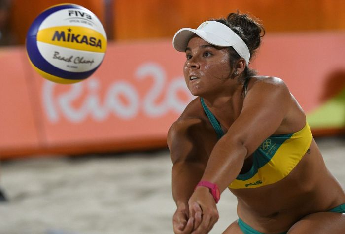 Awesome Action Shots From Beach Volleyball At The Olympic Games In Rio