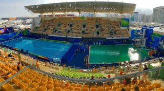 Olympic Pool In Rio Goes From Blue To Green In Just One Day