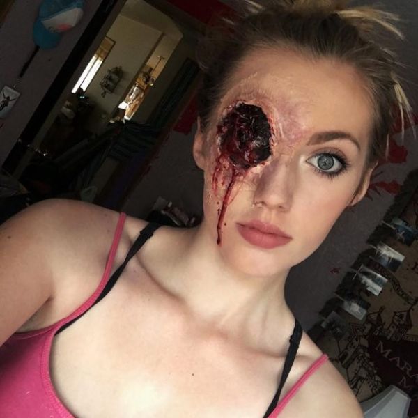 Makeup Artist Terrifies Her Followers With Gruesome Photos