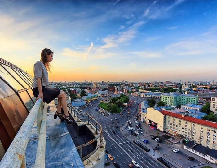 Self Taught Photographer Takes Stunning Photos In High Places