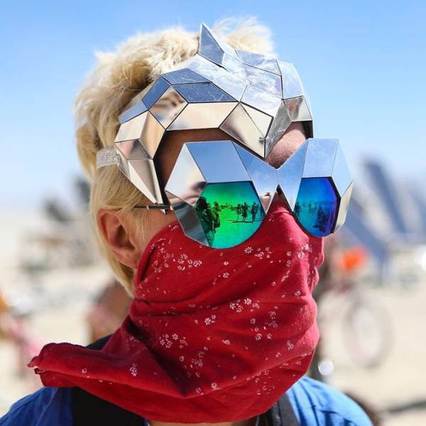 The Most Incredible Photos From Burning Man 2016, part 2016