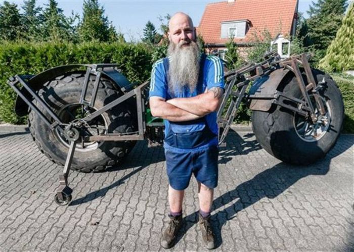 German Man Builds Heaviest Bike In The World