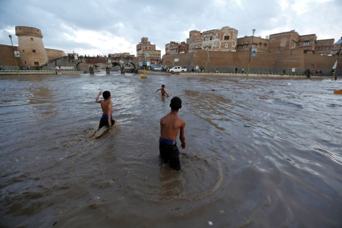 Interesting Photos That Capture Everyday Life in Yemen