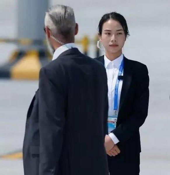 Chinese Soldier At The G20 Summit Now Being Called Prettiest Bodyguard