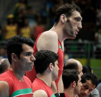 Massive Paralympian Towers Over His Teammates At 8 Feet Tall