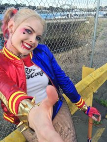 This Harley Quinn Cosplayer Bares A Striking Resemblance To Margot Robbie