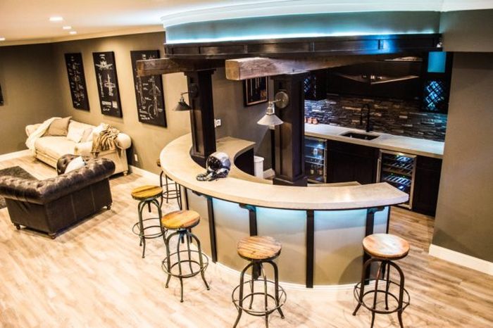 Guy Turns His Empty Basement Into An Awesome At Home Bar