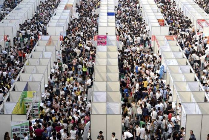 Stunning Photos Show Just How Crowded China Really Is