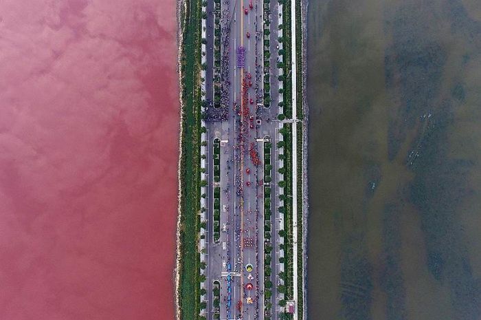 Two Tone Lake In China Is Half Pink