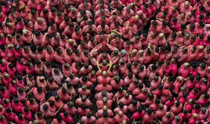 Hundreds Of People Build A Human Tower In Spain