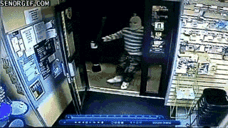 Dumb Criminals Who Got Big A Surprise While Trying To Steal