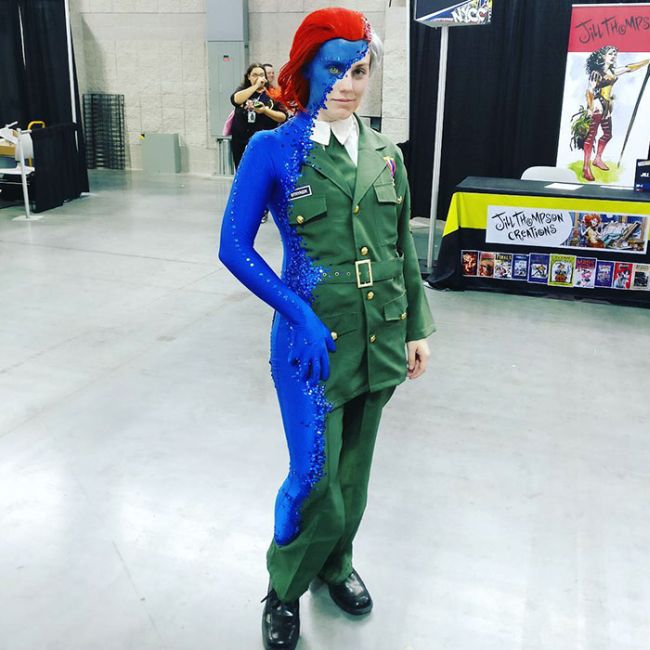 This Mystique Cosplay Blew Everyone Away At New York Comic Con