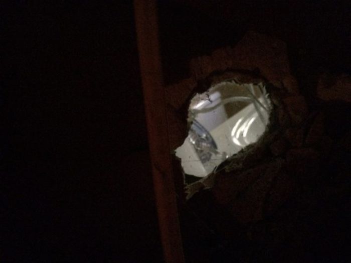 This Person Found A Creepy Hidden Room Inside Their Bathroom