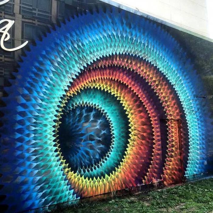 25 Breathtaking Examples Of Incredible Street Art From Around The World
