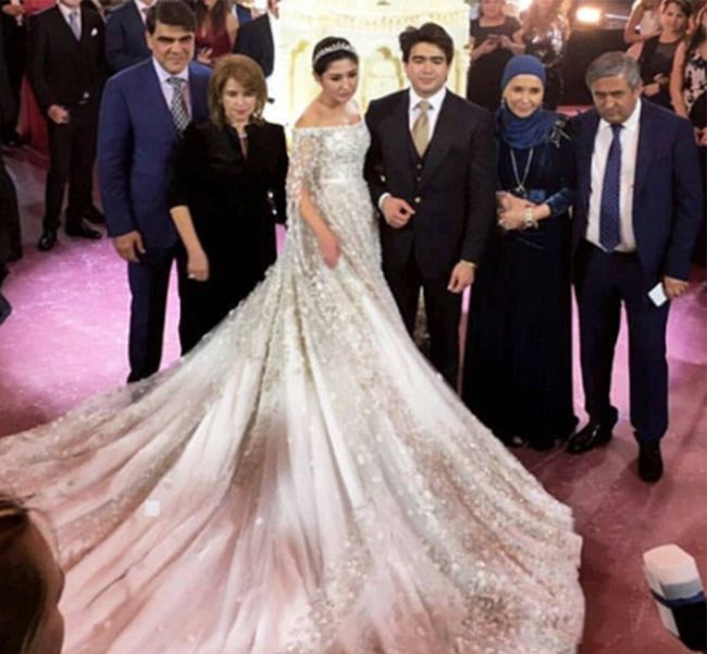 Russian Oil Tycoon's Daughter Gets Married In A £500,000 Bridal Gown
