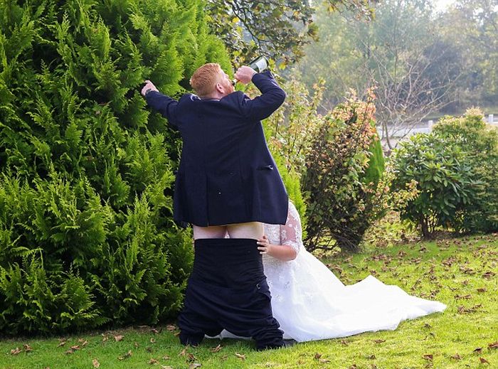 Couple's X-Rated Wedding Day Photo Goes Viral