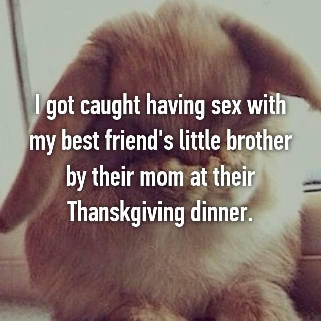 Awkward Thanksgiving Fails That Will Crack You Up