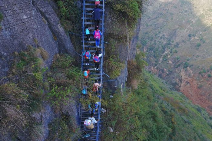 Chinese Government Builds A Ladder So Students Can Safely Get To School