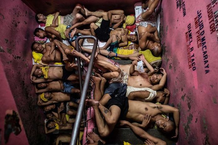 Dozens Of Prisoners Share Cells In The World's Most Crowded Jail