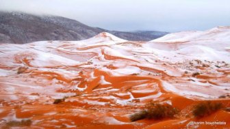 Unbelievable Photos Show Freak Snowfall In The Sahara Desert