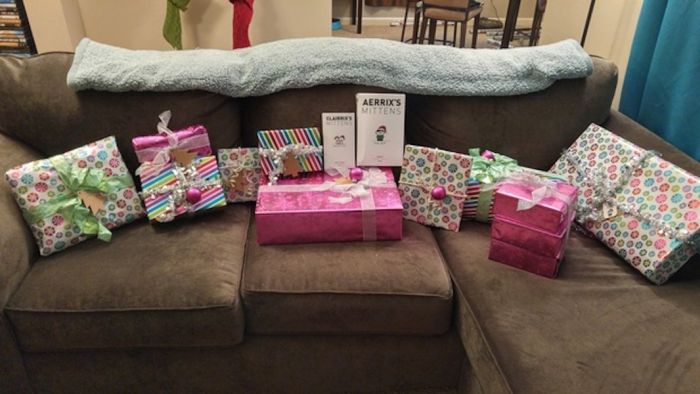 Bill Gates Bought Many Thoughtful Gifts For His Reddit Secret Santa