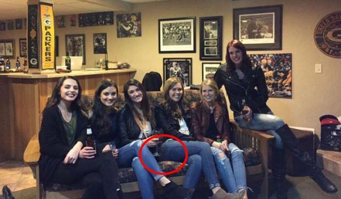 Can You Find The Woman's Missing Legs In This Crazy Photo