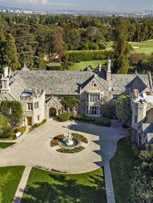 Interesting Facts You Need To Know About The Infamous Playboy Mansion