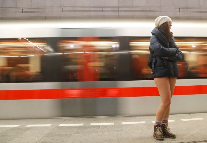 Subway Riders Around The World Enjoy No Pants Day