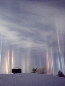 Phenomenon Known As Light Pillars Illuminates Ontario Night Sky