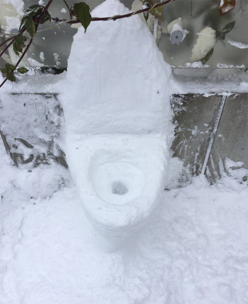 In Japan People Turn Snow Into Art Masterpieces