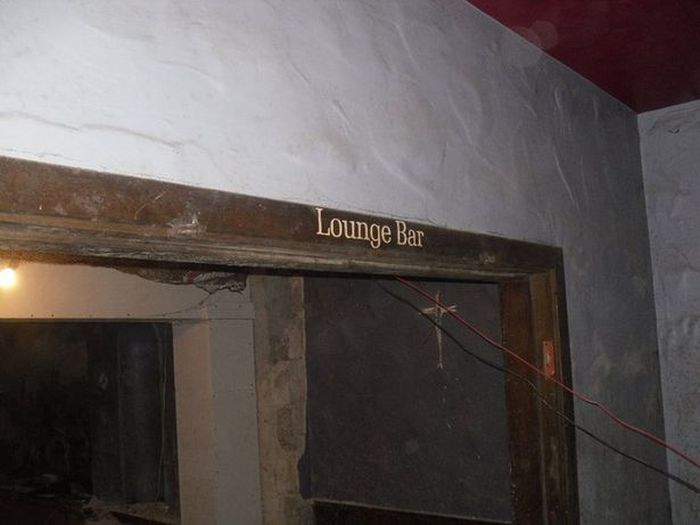 Amazing Hidden Pub Discovered Underneath A Shopping Center