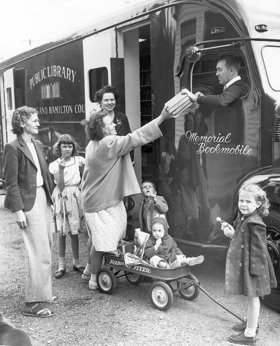 Before Amazon People Got Their Books From Bookmobiles