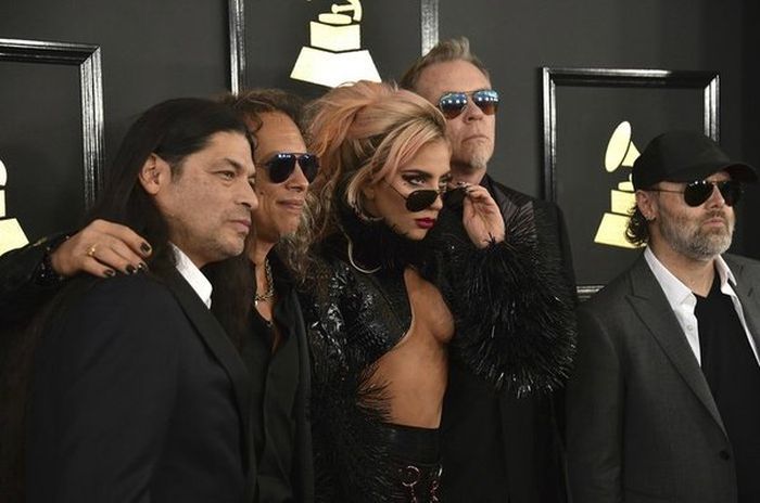 Lady Gaga Turns Heads With A Very Revealing Outfit At The Grammys