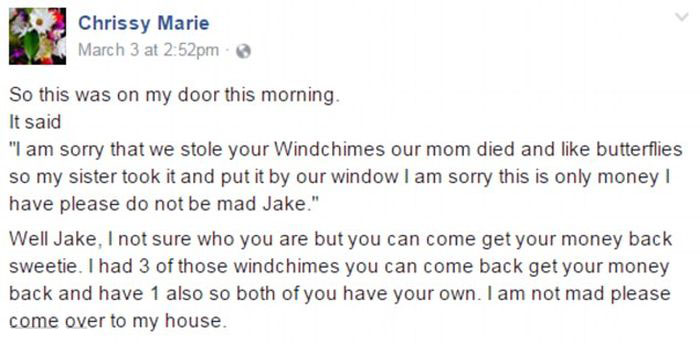 Woman Finds Heartbreaking Note On Her Door