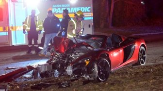 Man Crashes McLaren Spider In Burlington