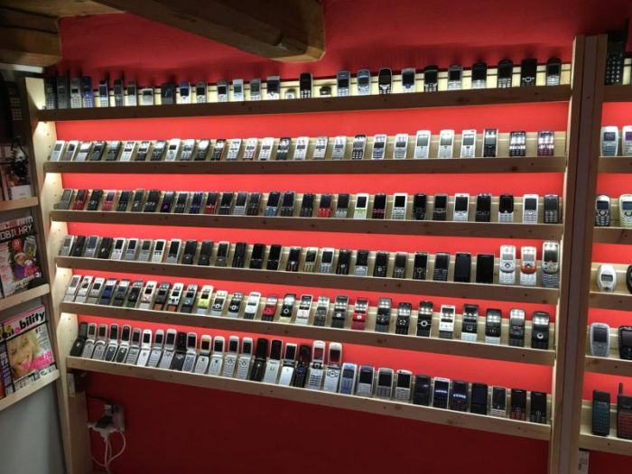 This Might Be The World's Biggest Collection Of Mobile Phones