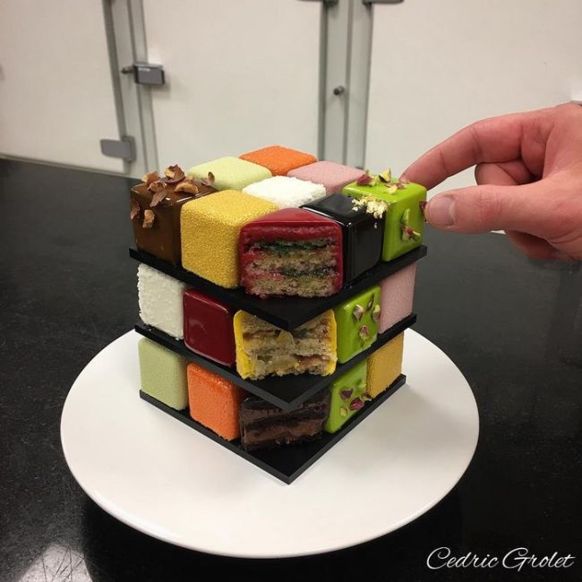 Rubik’s Cakes Are Too Cool To Eat