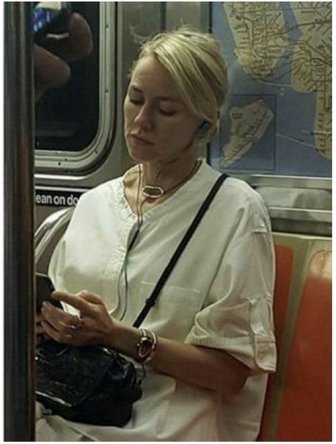 Naomi Watts Trolls Unaware Fan On The Subway
