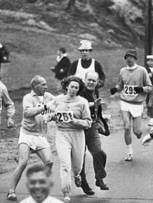 First Woman To Enter Boston Marathon Enters Again 50 Years Later