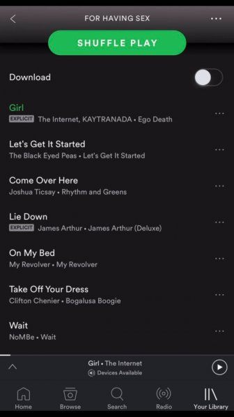 Guy Creates Ultimate Playlist For Amazing Sex