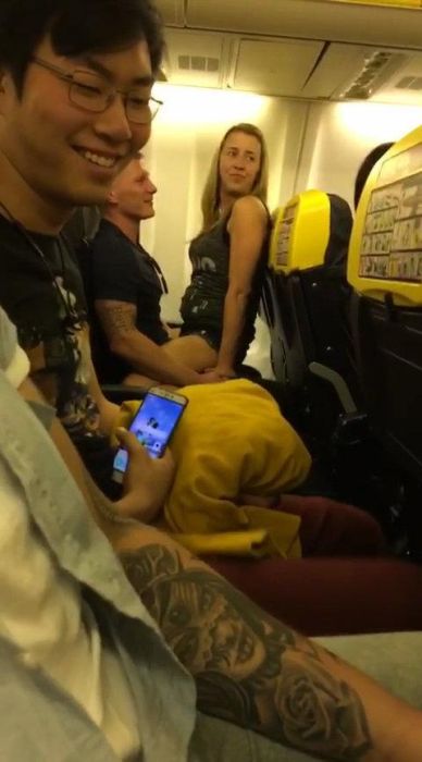 Airplane Passenger Gets Busted Cheating On His Pregnant Fiancee