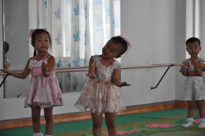 Pictures That Give A Glimpse Of Daily Life In North Korea