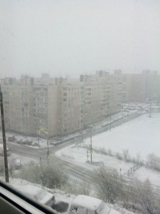 Murmansk Hit With Snow In June