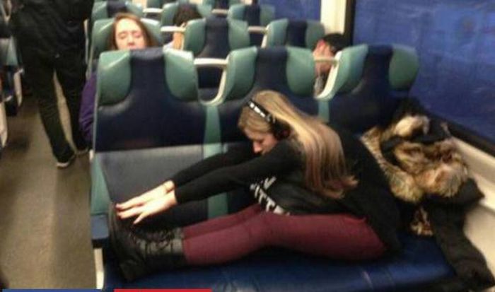 Women Who Make You Wish To Never Take Public Transport Again