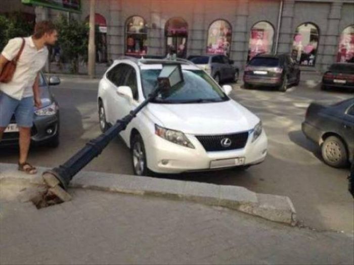 Car Crashes That Will Make You Wonder How And Why